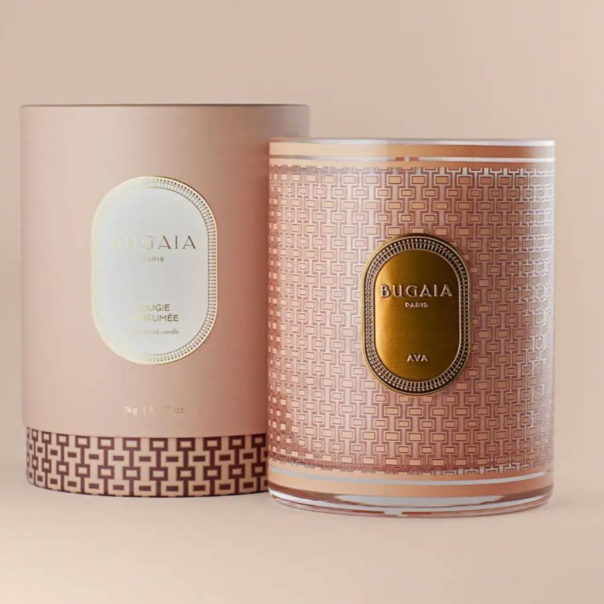 BUGAIA Paris Duftkerze AVA im eleganten roségoldenen Design mit luxuriöser Geschenkverpackung.